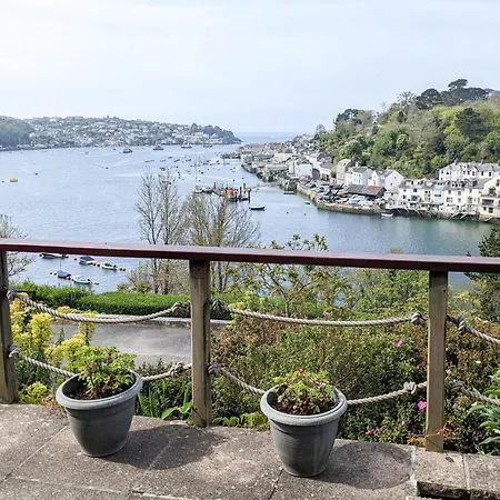 Harbourside Holiday home *